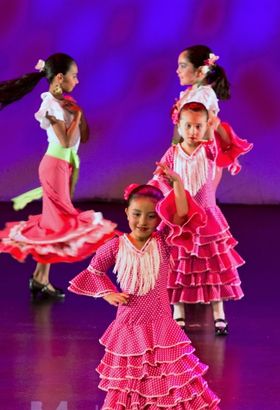 academia de baile umaima en bogota